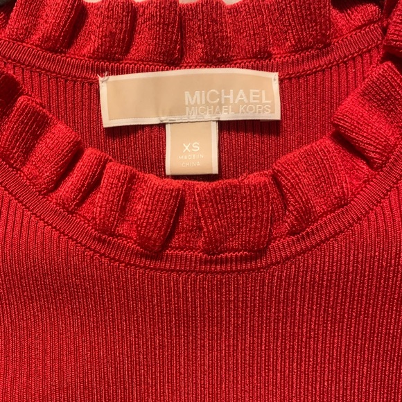 Beautiful bright red Michael Kors ribbed dress - Picture 3 of 3